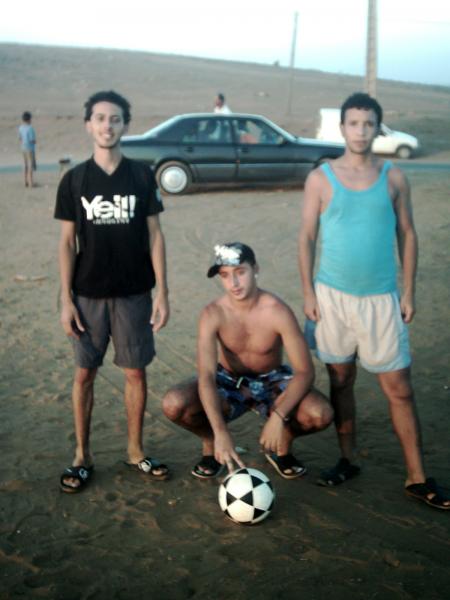 simo ; 3issam et moi